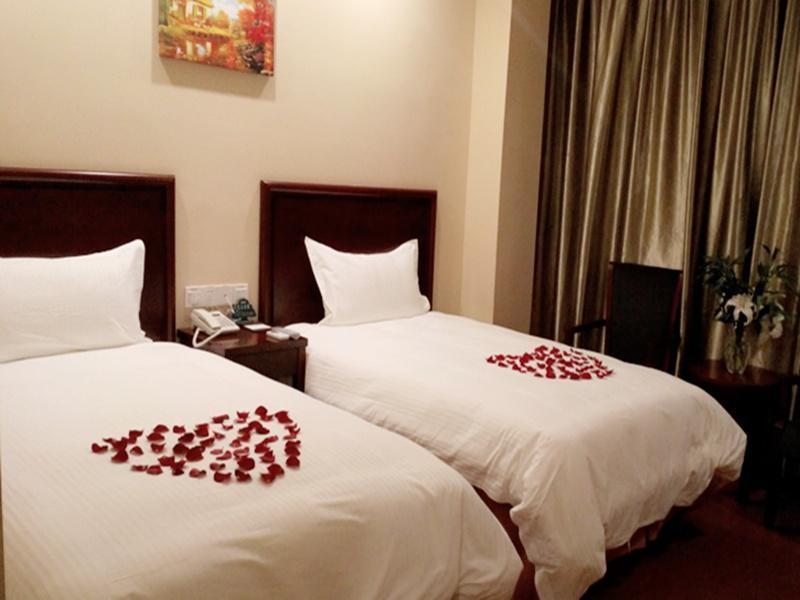Greentree Inn Zhejiang Ningbo Dongqian Lake Yinxian Avenue North Mozhi Road Business Hotel Exterior photo