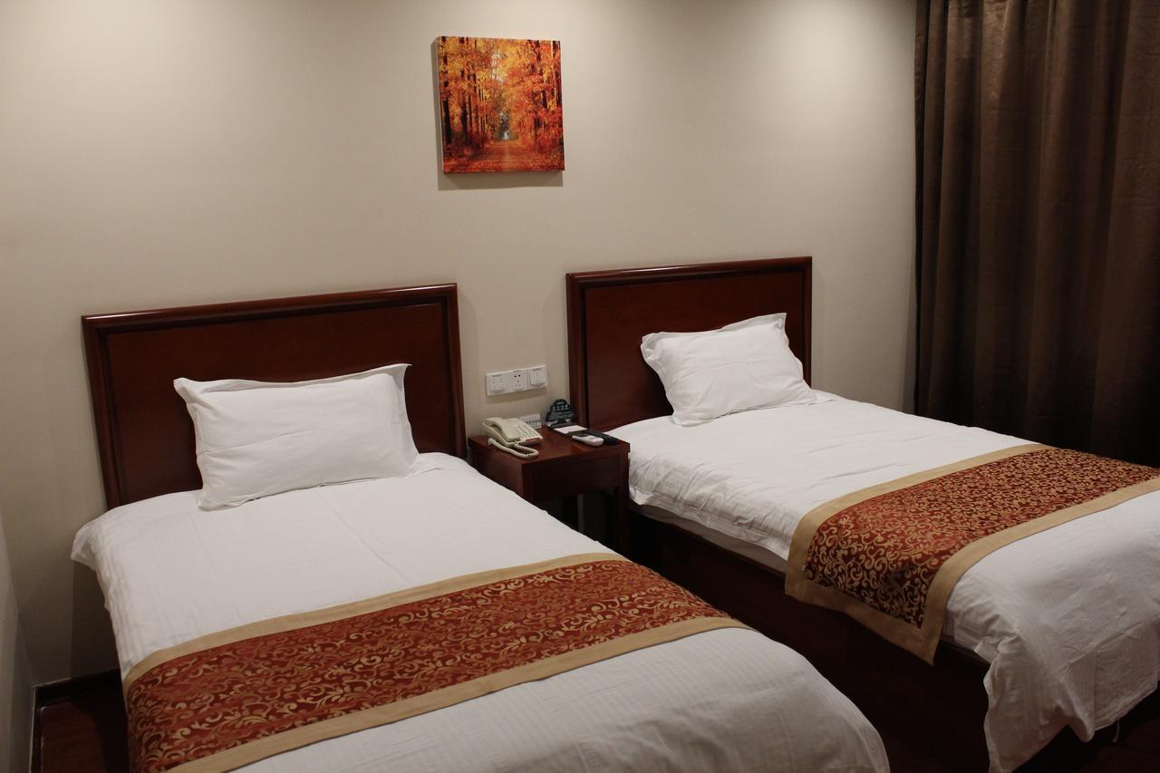 Greentree Inn Zhejiang Ningbo Dongqian Lake Yinxian Avenue North Mozhi Road Business Hotel Exterior photo