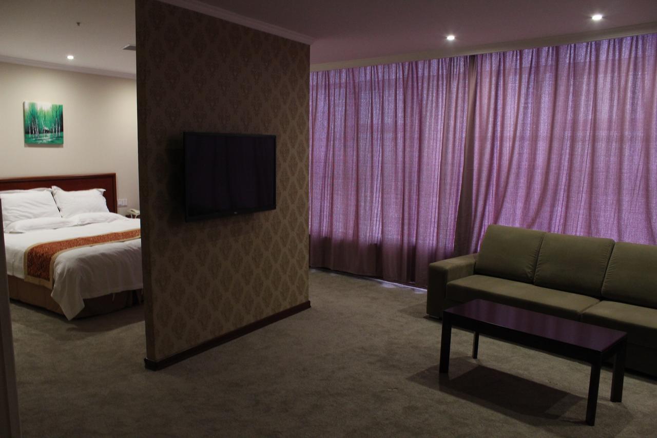 Greentree Inn Zhejiang Ningbo Dongqian Lake Yinxian Avenue North Mozhi Road Business Hotel Exterior photo